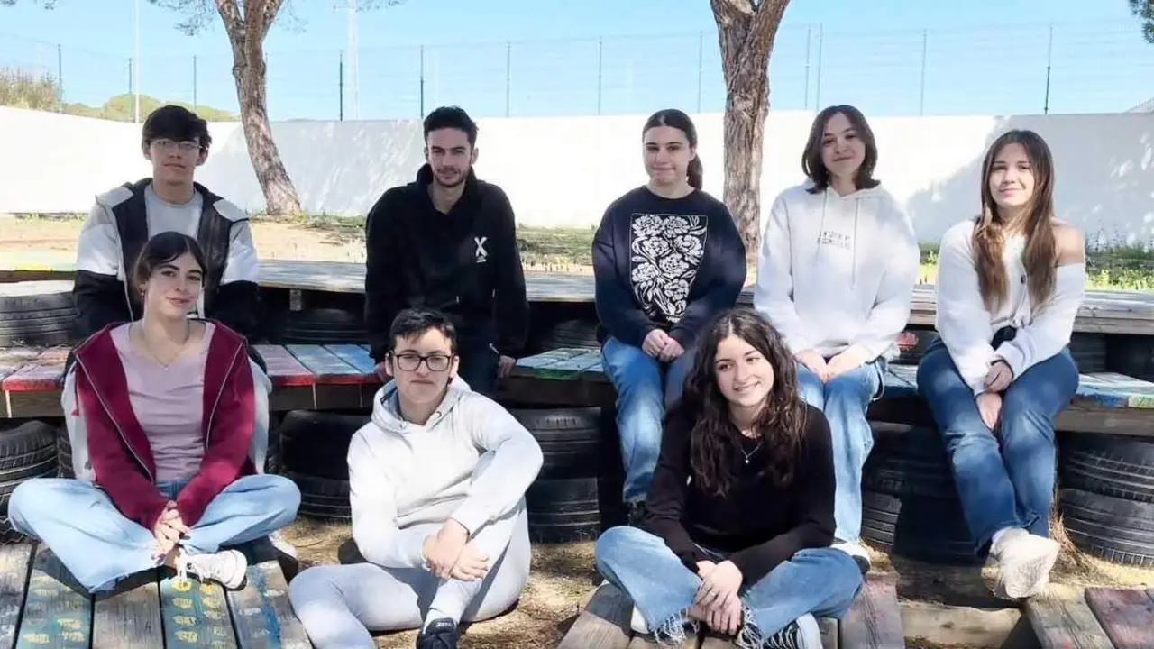 Alumnos. - 