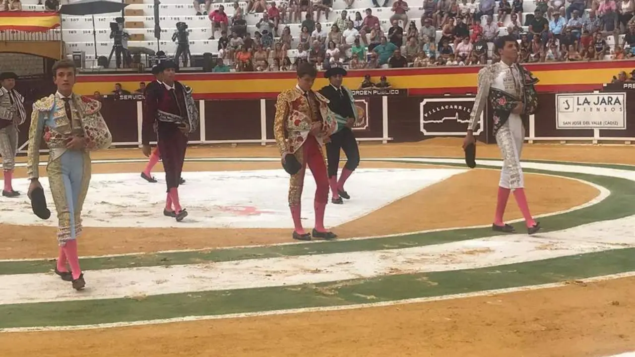 Pase&iacute;llo de la final de la pasada edici&oacute;n, celebrada en Villacarrillo. - &Aacute;lvaro Pastor