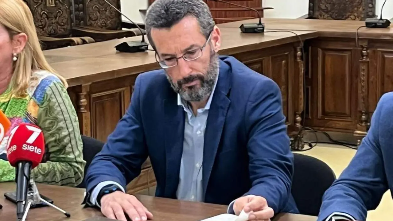 Juan Franco, l&iacute;der de La L&iacute;nea 100x100. - A.Bernal