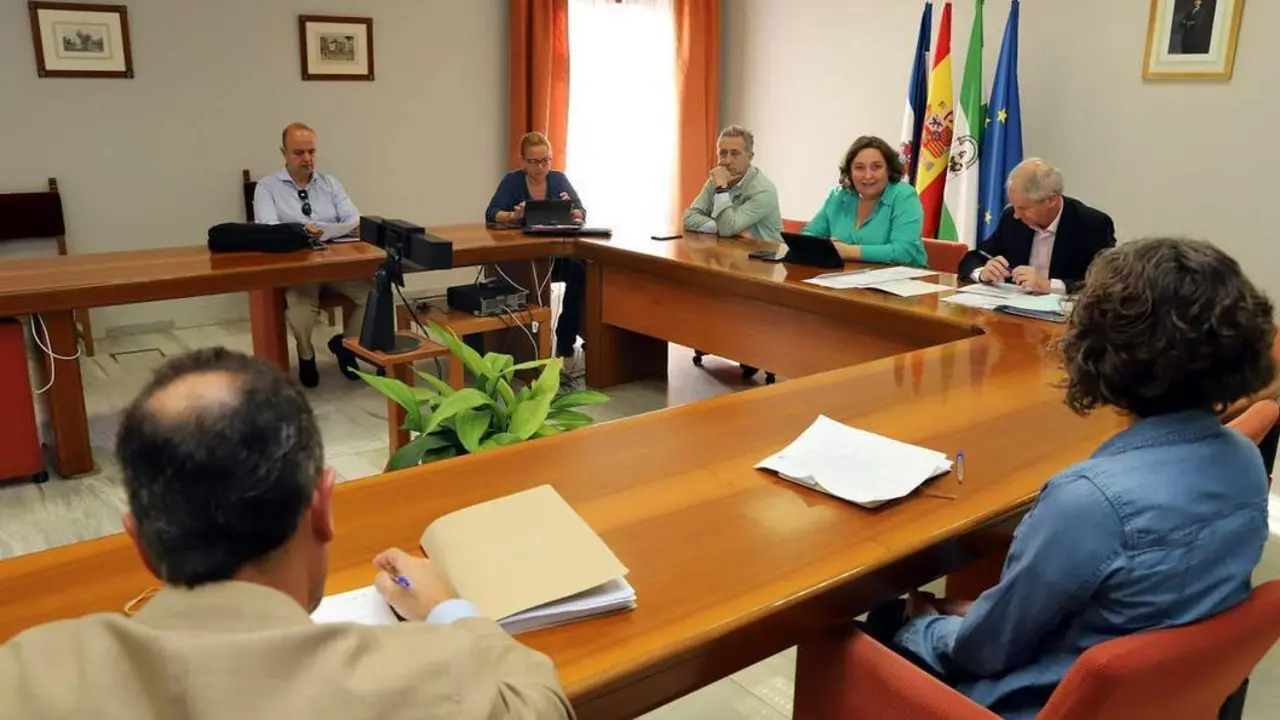 Una imagen del consejo de administraci&oacute;n de Emuvijesa.  - Andaluc&iacute;a Informaci&oacute;n