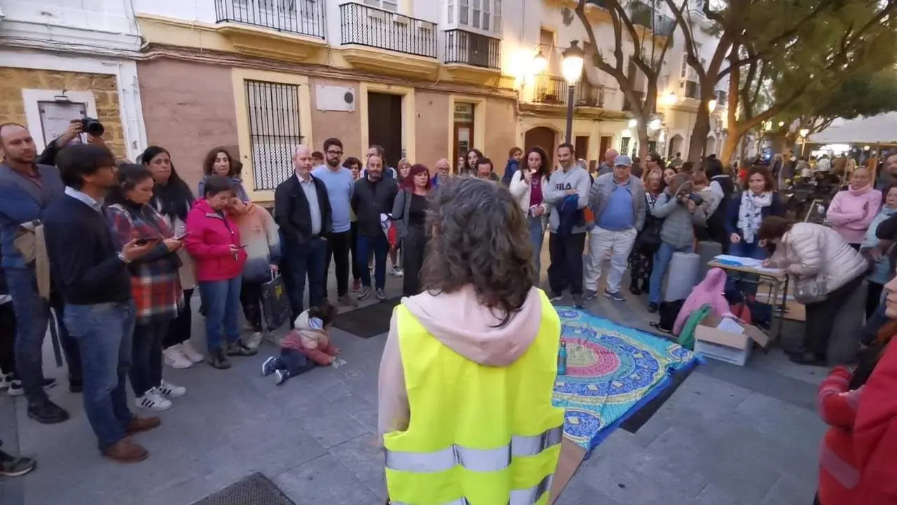 Jos&eacute; Ram&oacute;n Ortega, con la plataforma Veedor-Mentidero. - VIVA