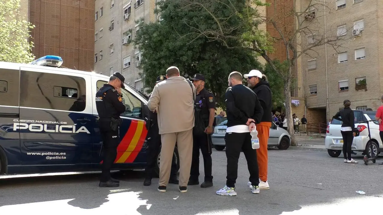El Mopu se moviliza para apoyar a Carmen, la vecina que se queda sin su casa tras 42 a&ntilde;os
