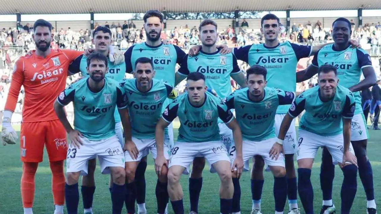 Once inicial del Atl&eacute;tico Sanluque&ntilde;o en M&eacute;rida - ASCF
