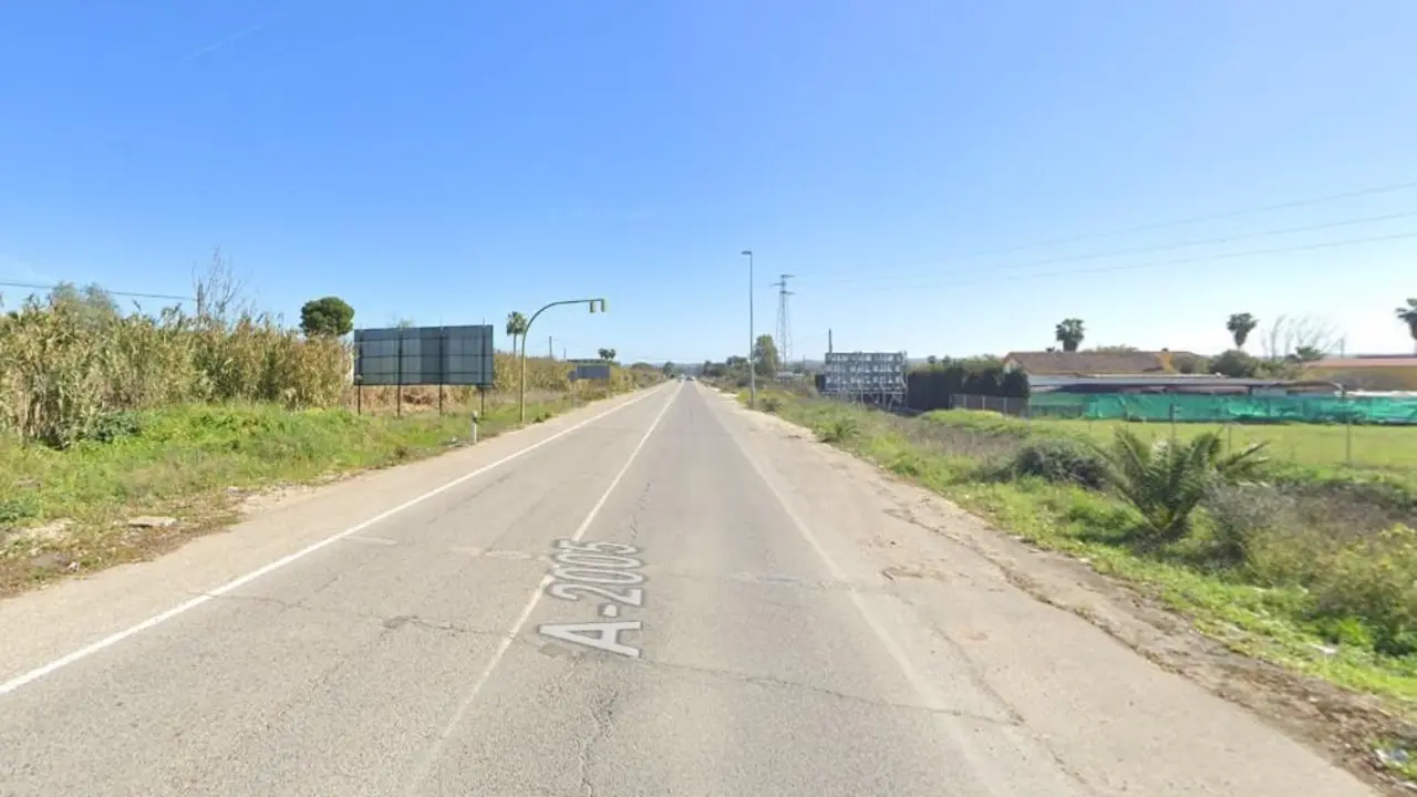 Una imagen del acceso a la AP-4 desde la rotonda de Michel&iacute;n.  - Andaluc&iacute;a Informaci&oacute;n