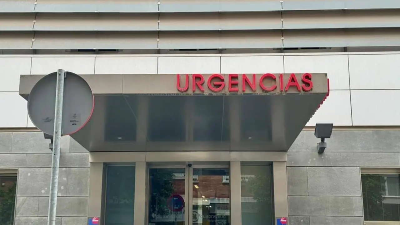 Fachada urgencias Hospital Quir&oacute;nsalud Infanta Luisa. - QUIR&Oacute;NSALUD