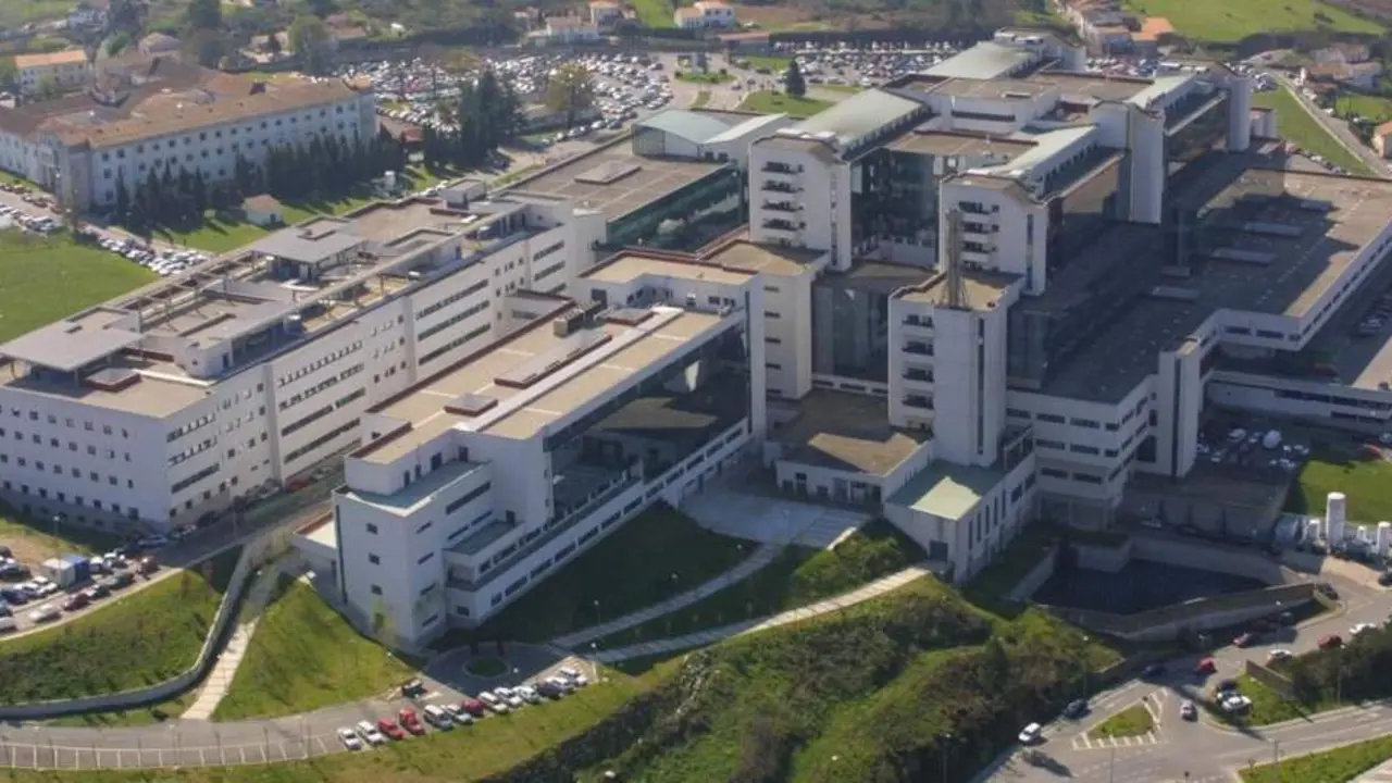 HOSPITAL CL&Iacute;NICO UNIVERSITARIO DE SANTIAGO. - &Aacute;rea sanitaria de Santiago