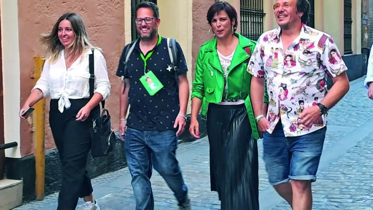Kichi, con Teresa Rodr&iacute;guez. - VIVA