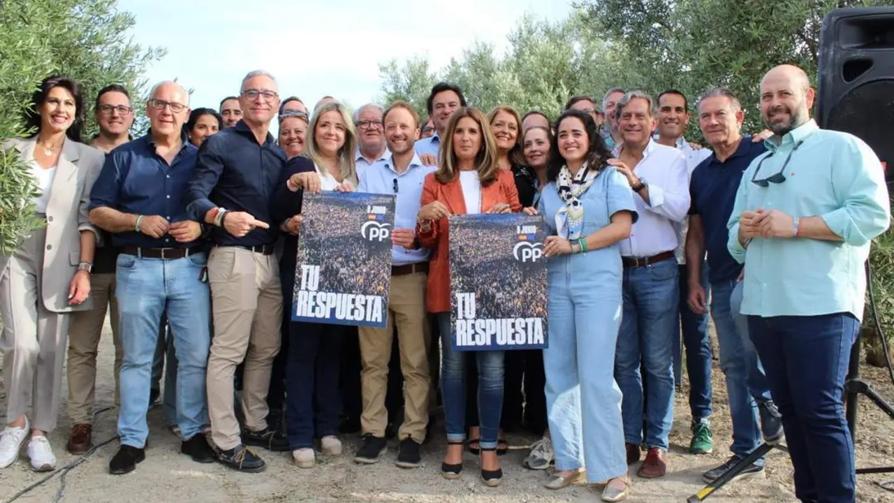Inicio de la campa&ntilde;a en Linares.  - PP Ja&eacute;n