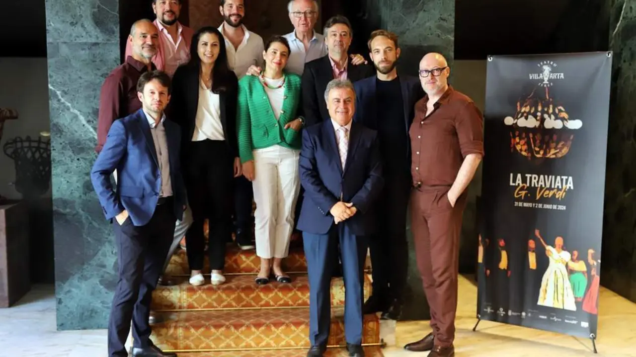 Presentaci&oacute;n de La Traviata.  - Viva