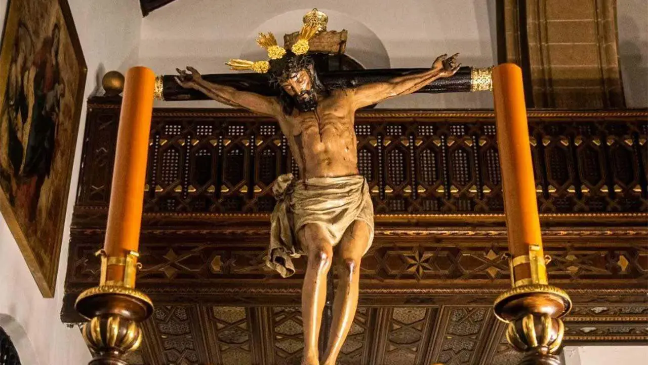 La imagen del Cristo de Burgos en su paso - PROPIA