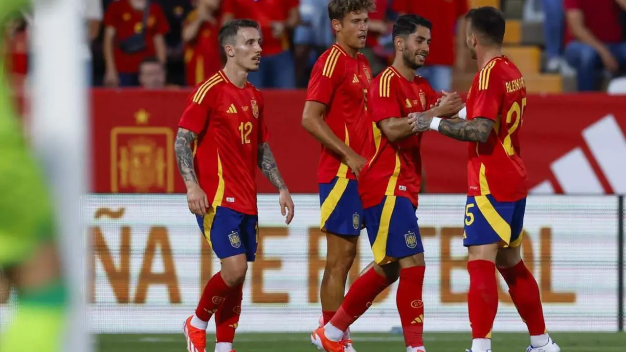Ayoze celebra su gol ante Andorra. - efe