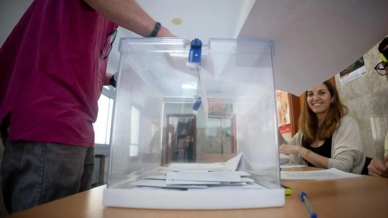 Un colegio electoral. - EP