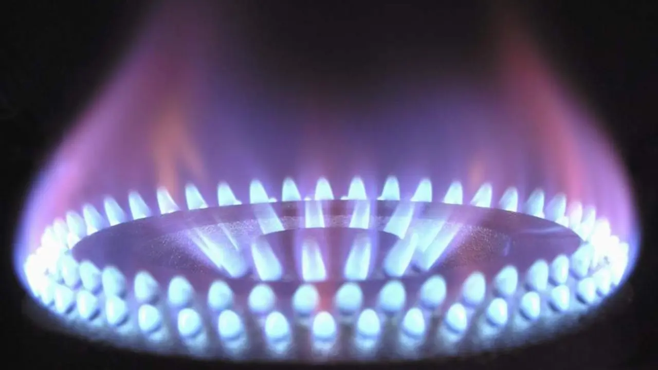 Gas Natural. - 