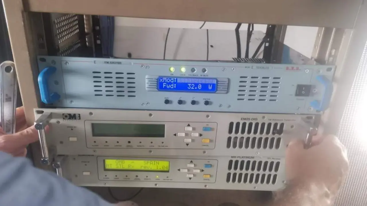 Nuevo emisor de radio para Radio Barbate - 