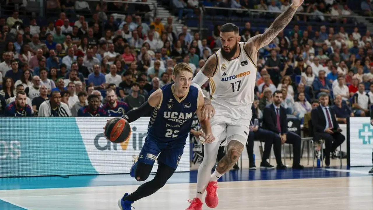 El Real Madrid, en la final de la Liga ACB ante el UCAM. - EFE