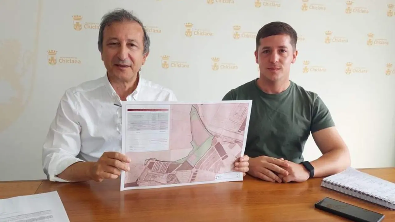 Los delegados Rodolfo P&eacute;rez y Alberto Cruz - VIVA