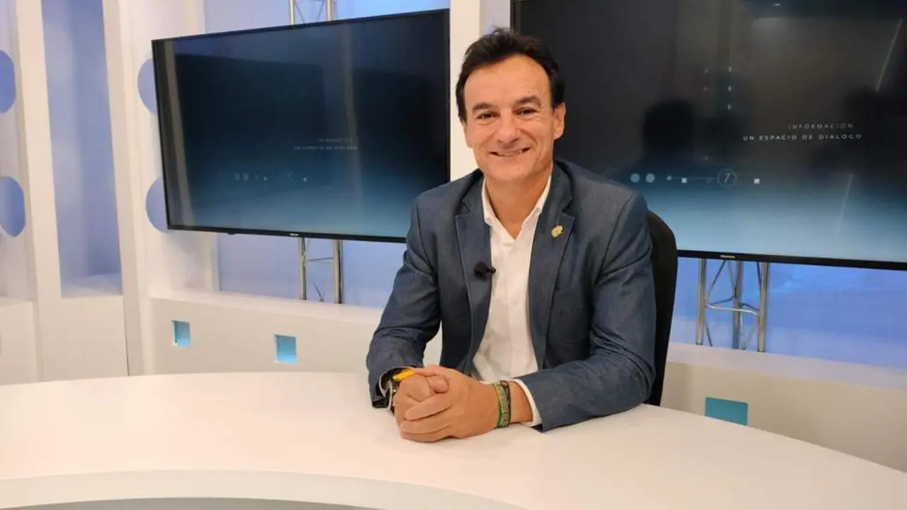 Agust&iacute;n Gonz&aacute;lez en el plat&oacute; de 7TV Ja&eacute;n.  - VIVA Ja&eacute;n