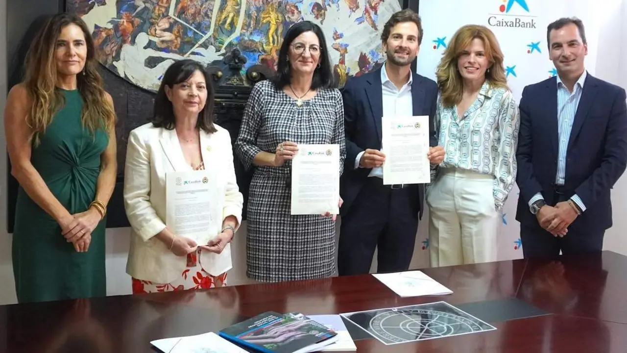 Firma del convenio. - VH