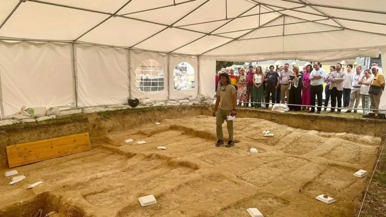Visita al cementerio de La Soledad de Huelva capital. - VH