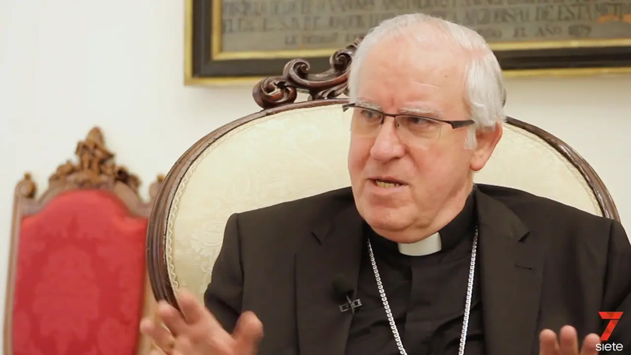 Saiz Meneses: "Si hay un exceso en las extraordinarias, habr&aacute; que cambiar la normativa"