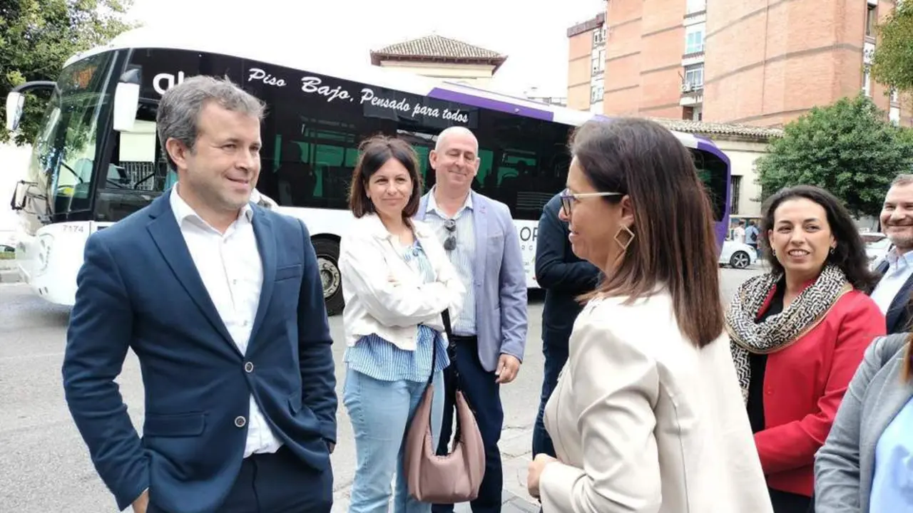 Mill&aacute;n y Colomo tras declarar ante el juez.  - VIVA Ja&eacute;n