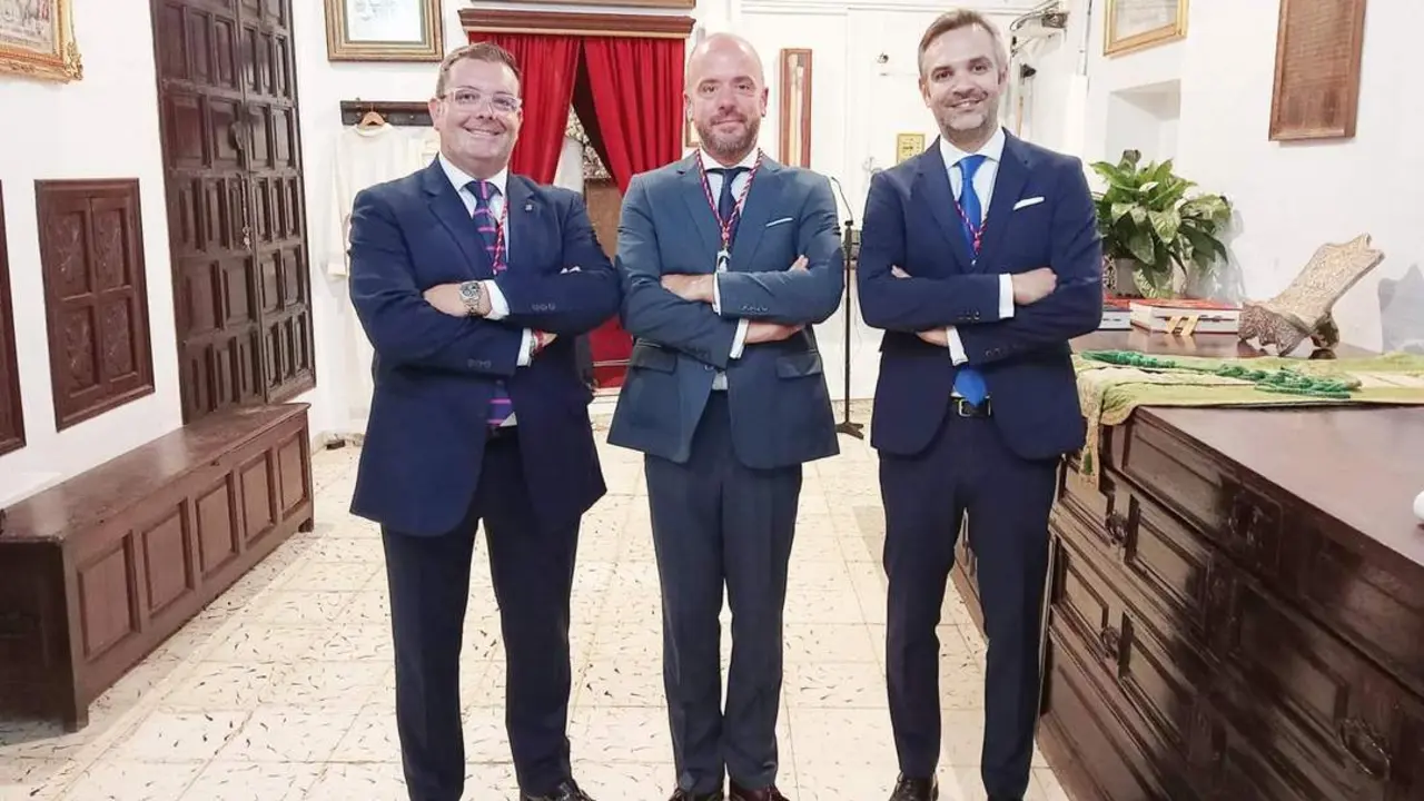Esteban Gald&oacute;n, Pablo Barba y Antonio Juli&aacute;n Romero - Ra&uacute;l J. Bustillos