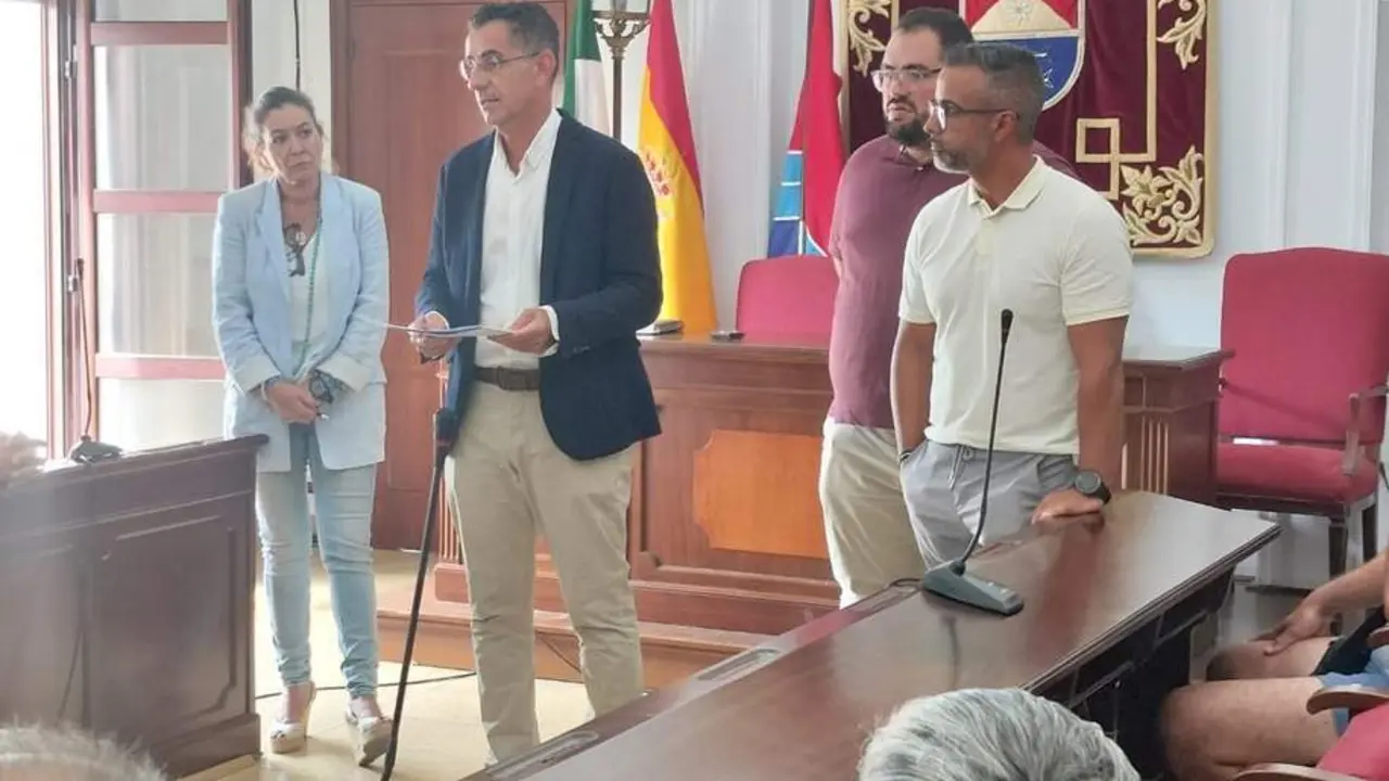 Reuni&oacute;n con los vecinos de la Ribera de la Oliva. - A.I.