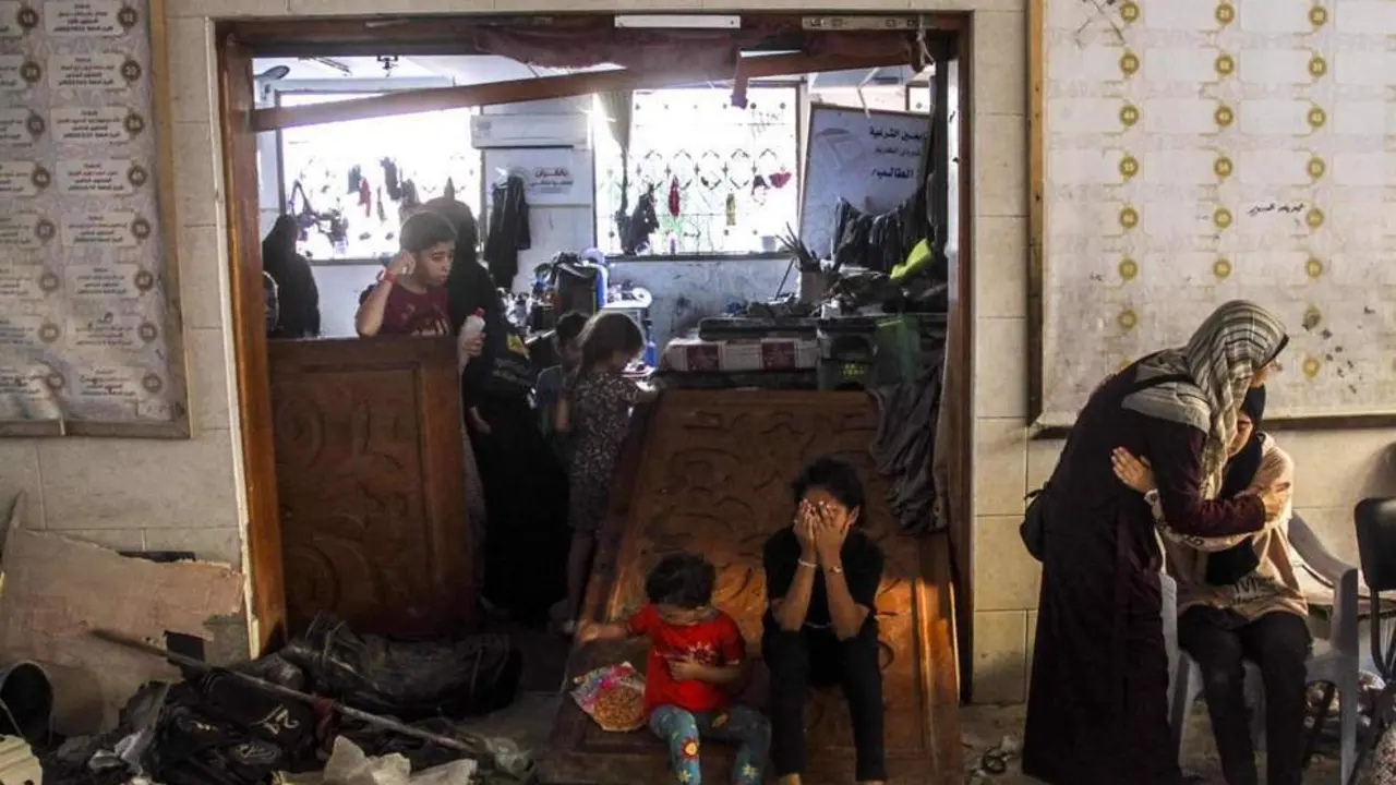 Da&ntilde;os tras el ataque de Israel. - EFE