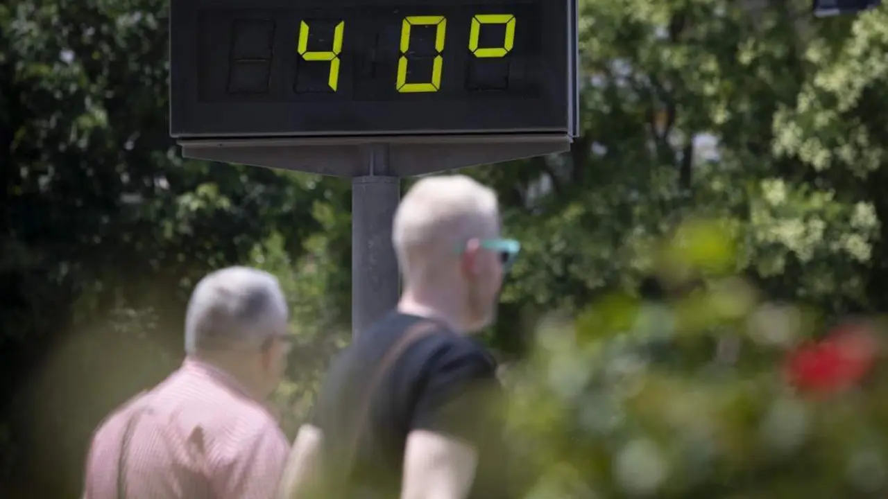 Term&oacute;metro a 40 grados.  - EP