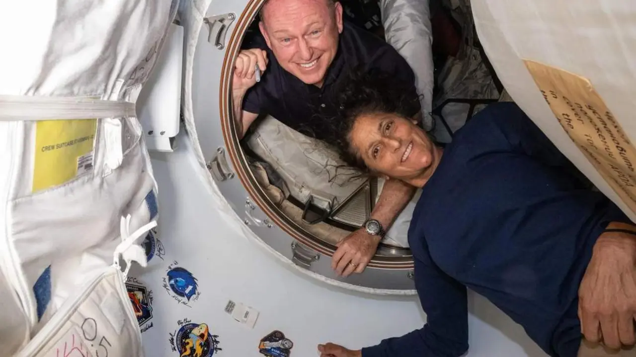 Los astronautas Barry 'Butch' Wilmore y Sunita 'Suni' Williams. - EFE/EPA/NASA