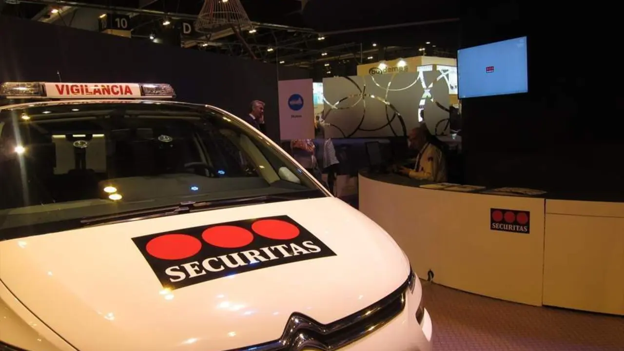Un veh&iacute;culo de Securitas. - EP.