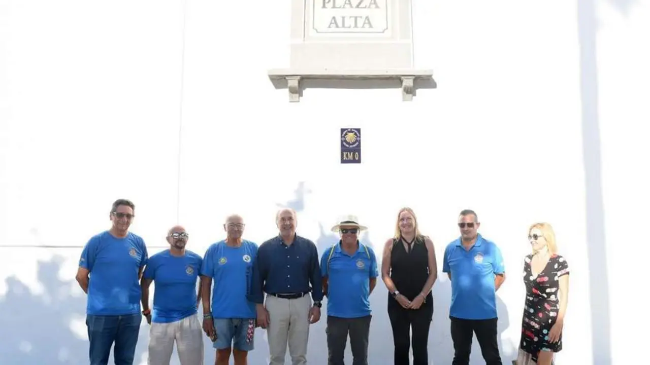 Kil&oacute;metro 0 de la Ruta del Estrecho del Camino de Santiago. - AI