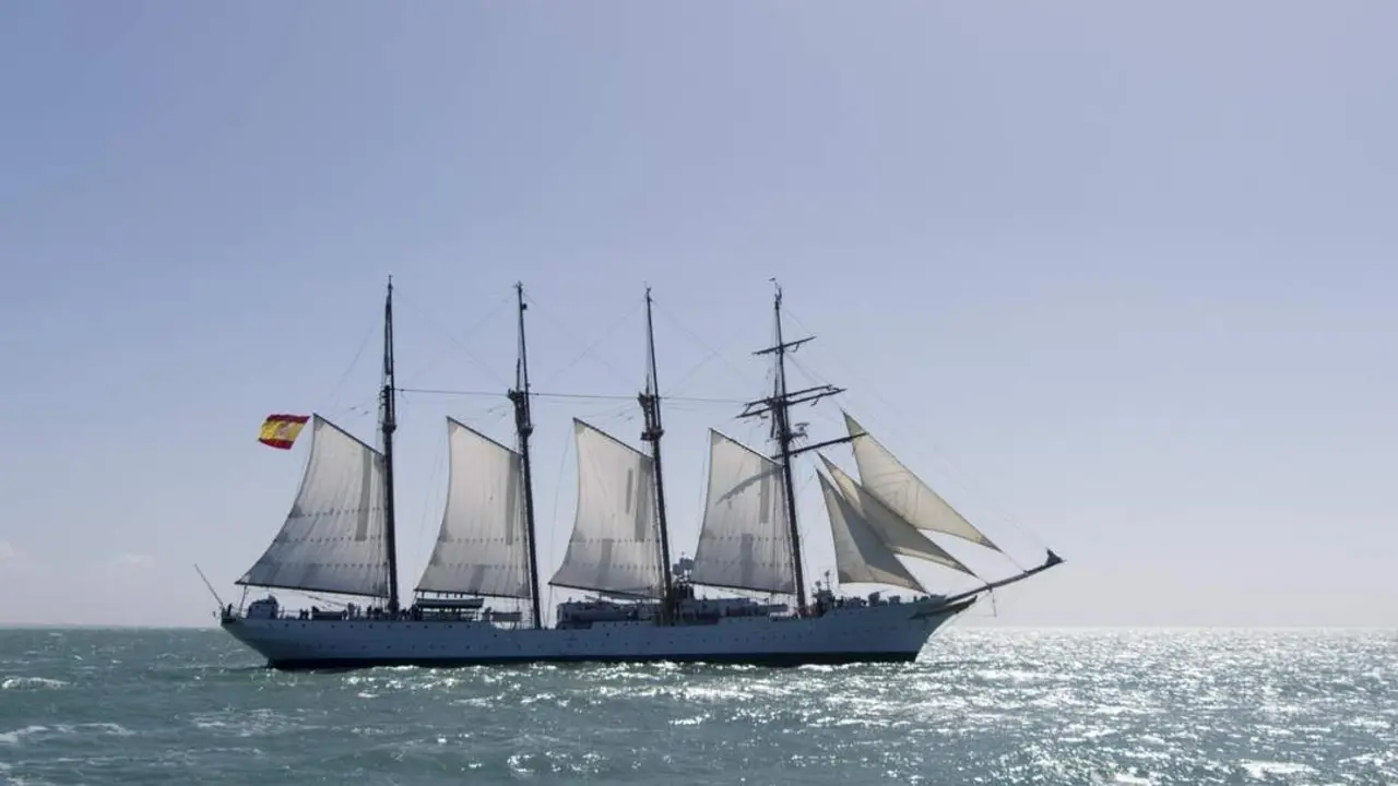 La salida de Elcano.  - Armada