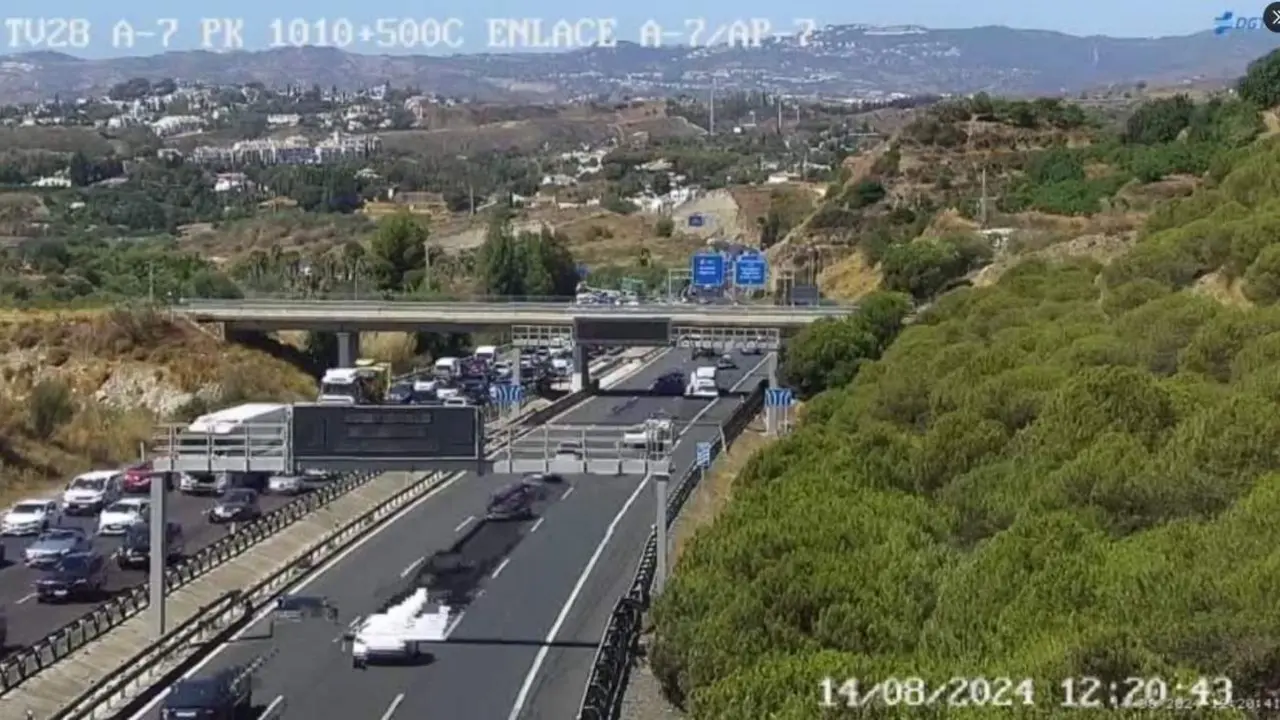Retenciones por un accidente en la A-7 (archivo). - Tr&aacute;fico