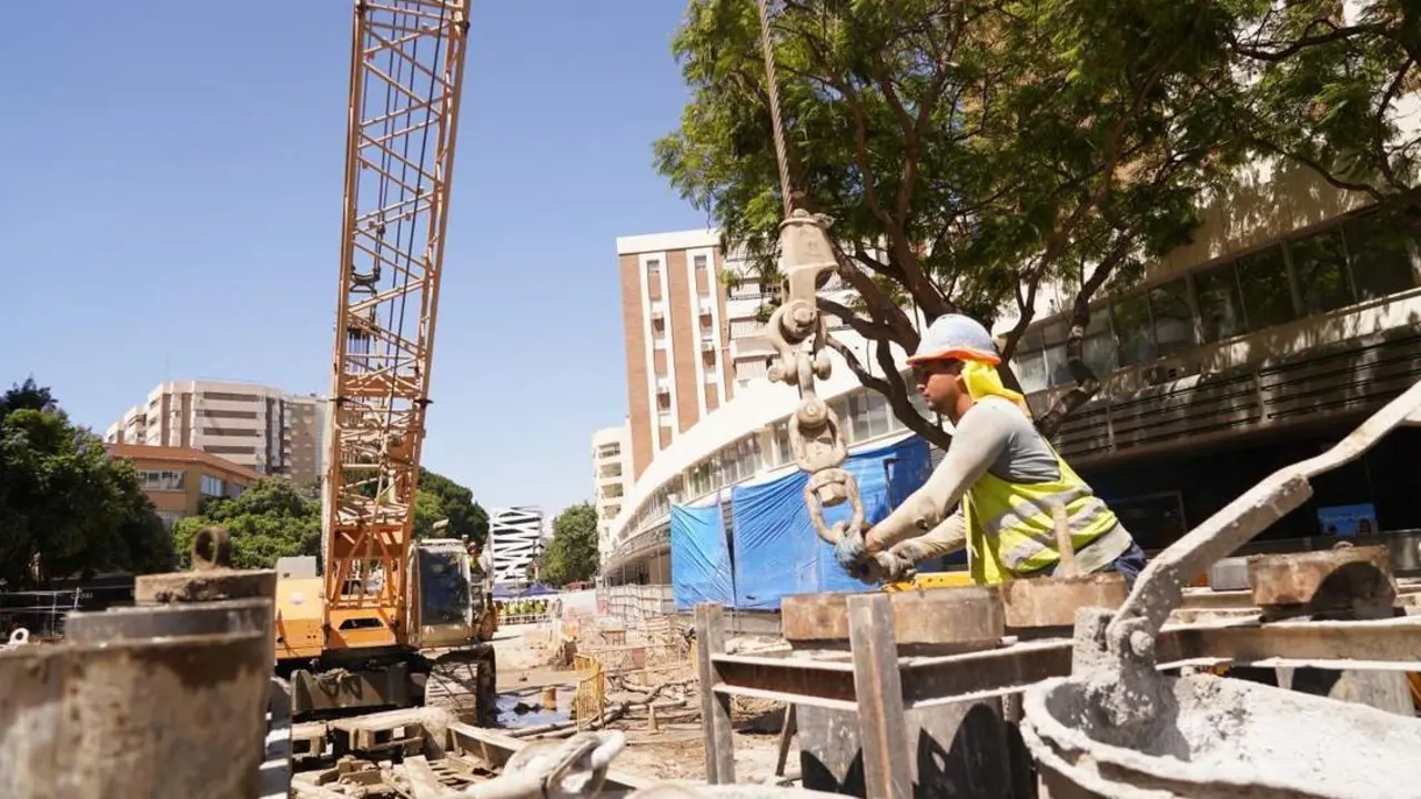 Obras de amplaici&oacute;n del metro. - &Aacute;lex Zea/Europa Press