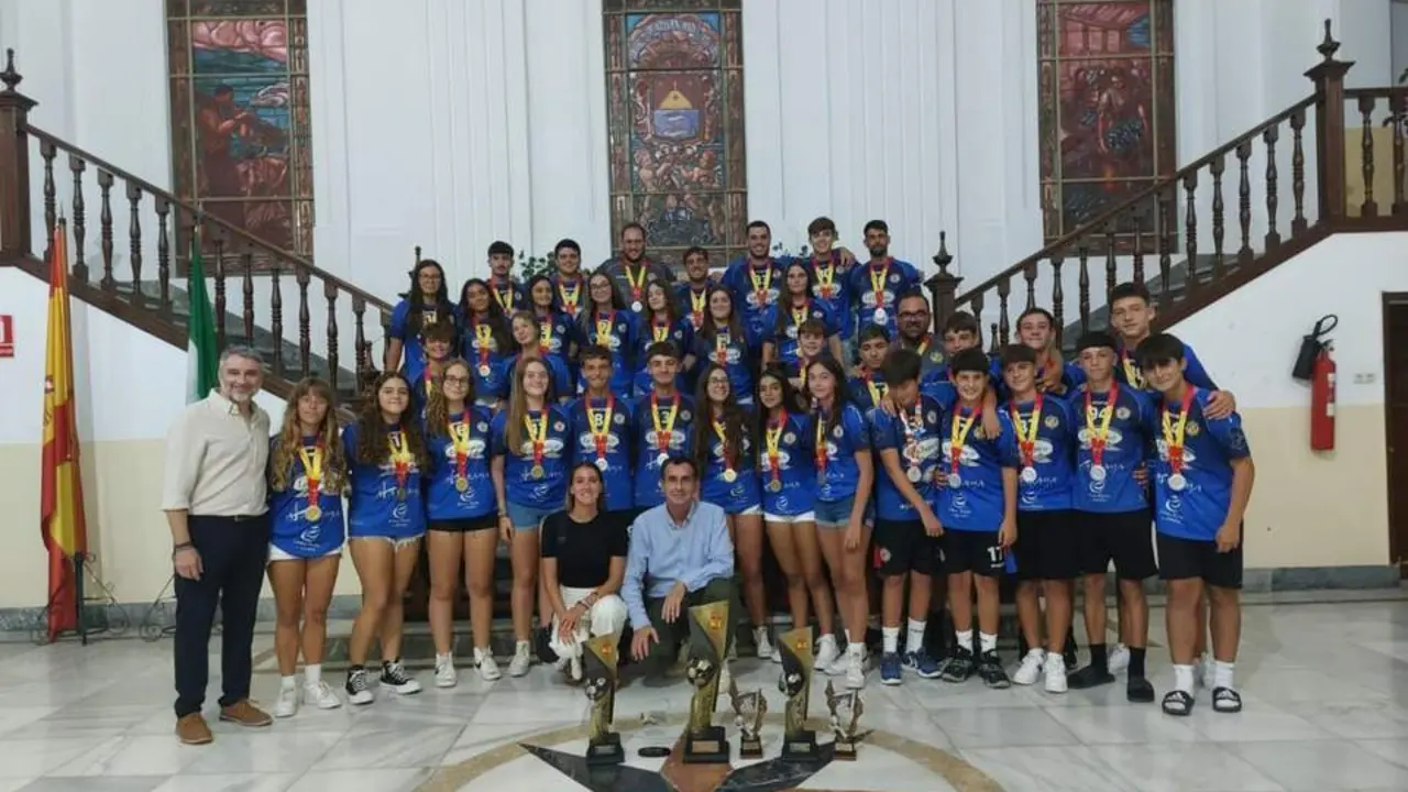  Recepci&oacute;n al Club de Balonmano Barbate - 