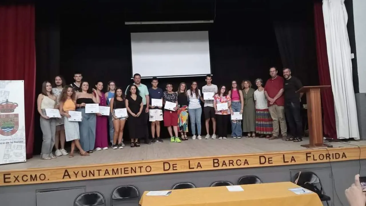 Entrega de diplomas.  - Viva