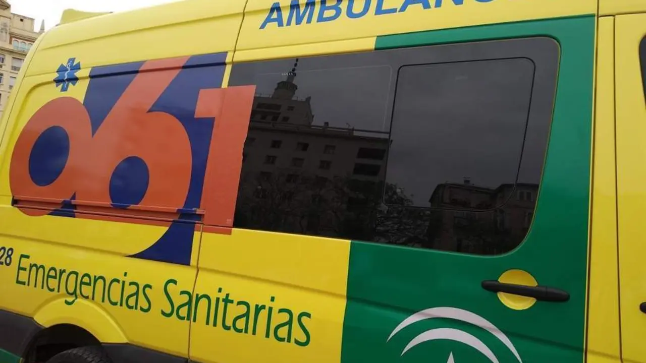 Ambulancia del 061. - 112 Andaluc&iacute;a