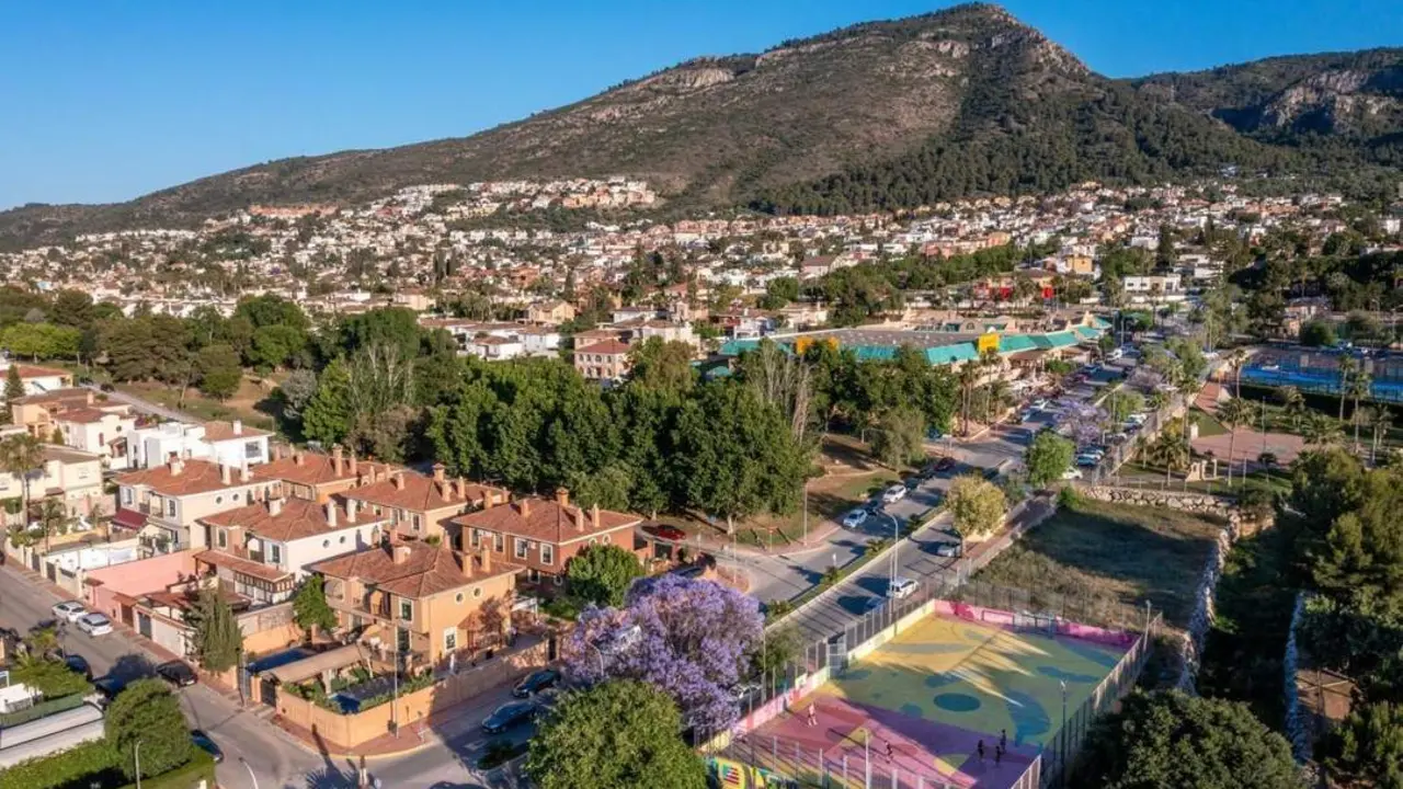 Vista del municipio de Alhaur&iacute;n de la Torre. - RRSS Ayuntamiento