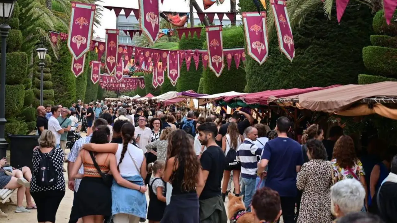 Mercado Fenicio en el Parque Genov&eacute;s, el pasado a&ntilde;o. - Eulogio Garc&iacute;a