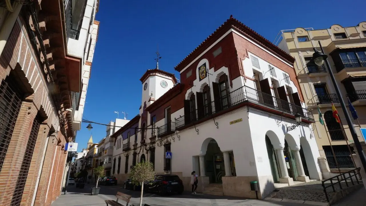 Ayuntamiento de Puente Genil.   - 