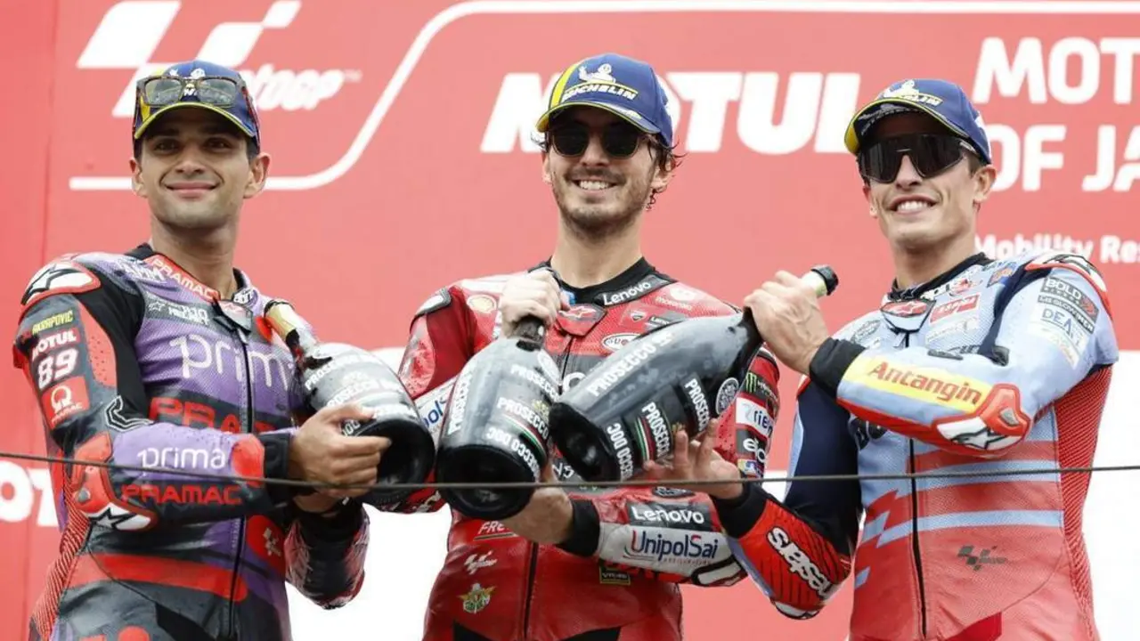 Mart&iacute;n, Bagnaia y M&aacute;rquez. - EFE
