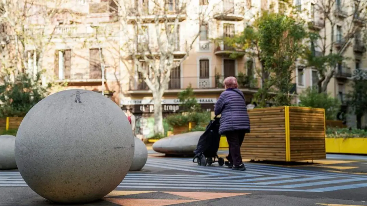 La supermanzana en el barrio de San Antoni de Barcelona. - Archivo
