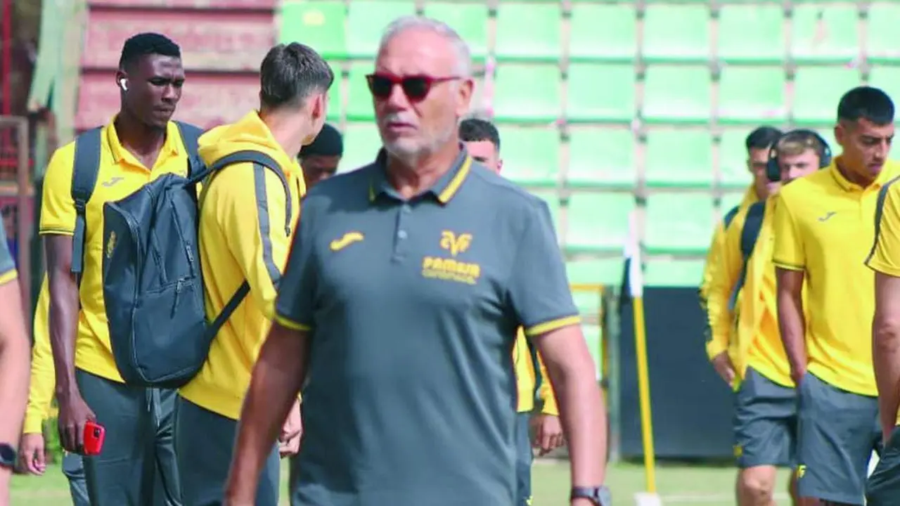 El Villarreal B antes de enfrentarse al M&eacute;rida en Extremadura - MAD