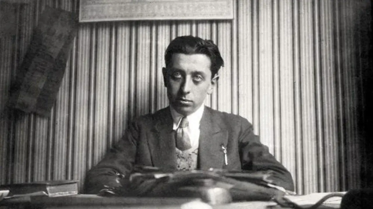 Robert Desnos - 