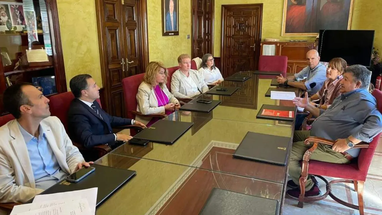 Reuni&oacute;n con los vecinos de Nuevo Molino. - VH