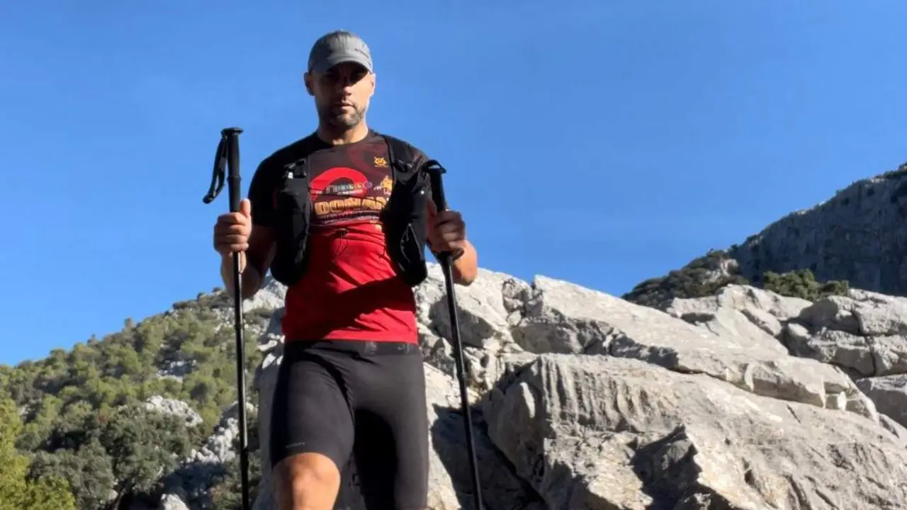 Abel Mansilla, el deportista solidario de Sanl&uacute;car. - AI