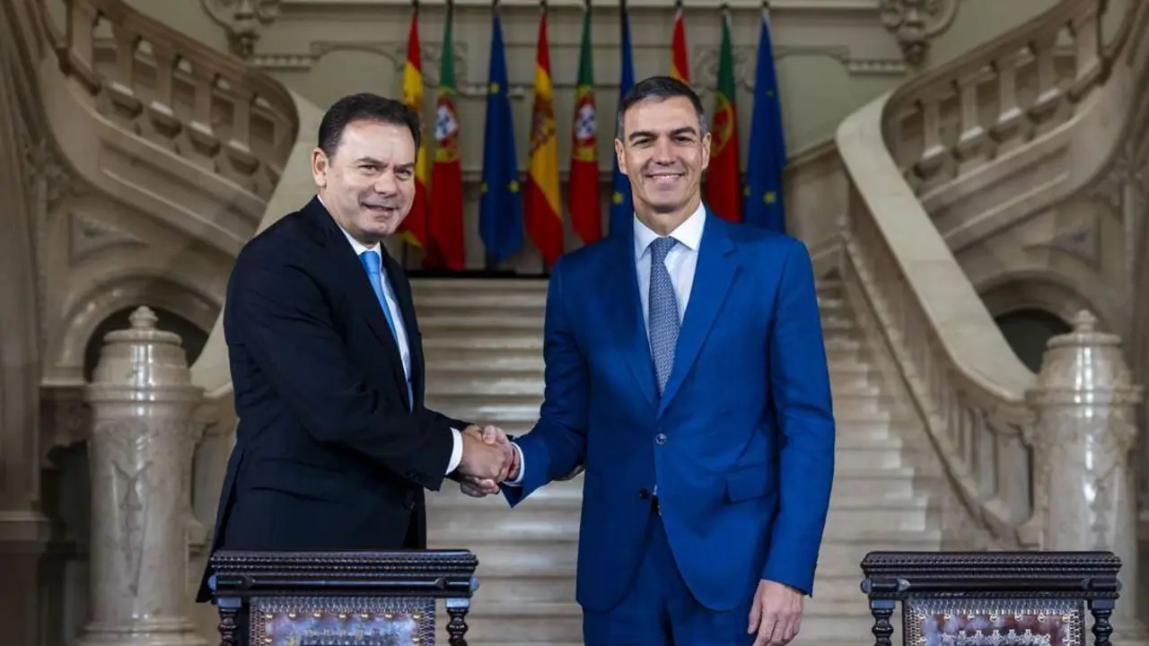 Los m&aacute;ximos dirigentes de Espa&ntilde;a y Portugal, este mi&eacute;rcoles en Faro. - EFE