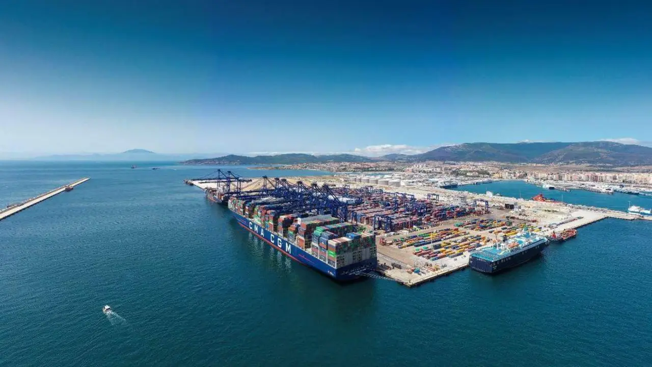 Puerto de Algeciras. - A. I.