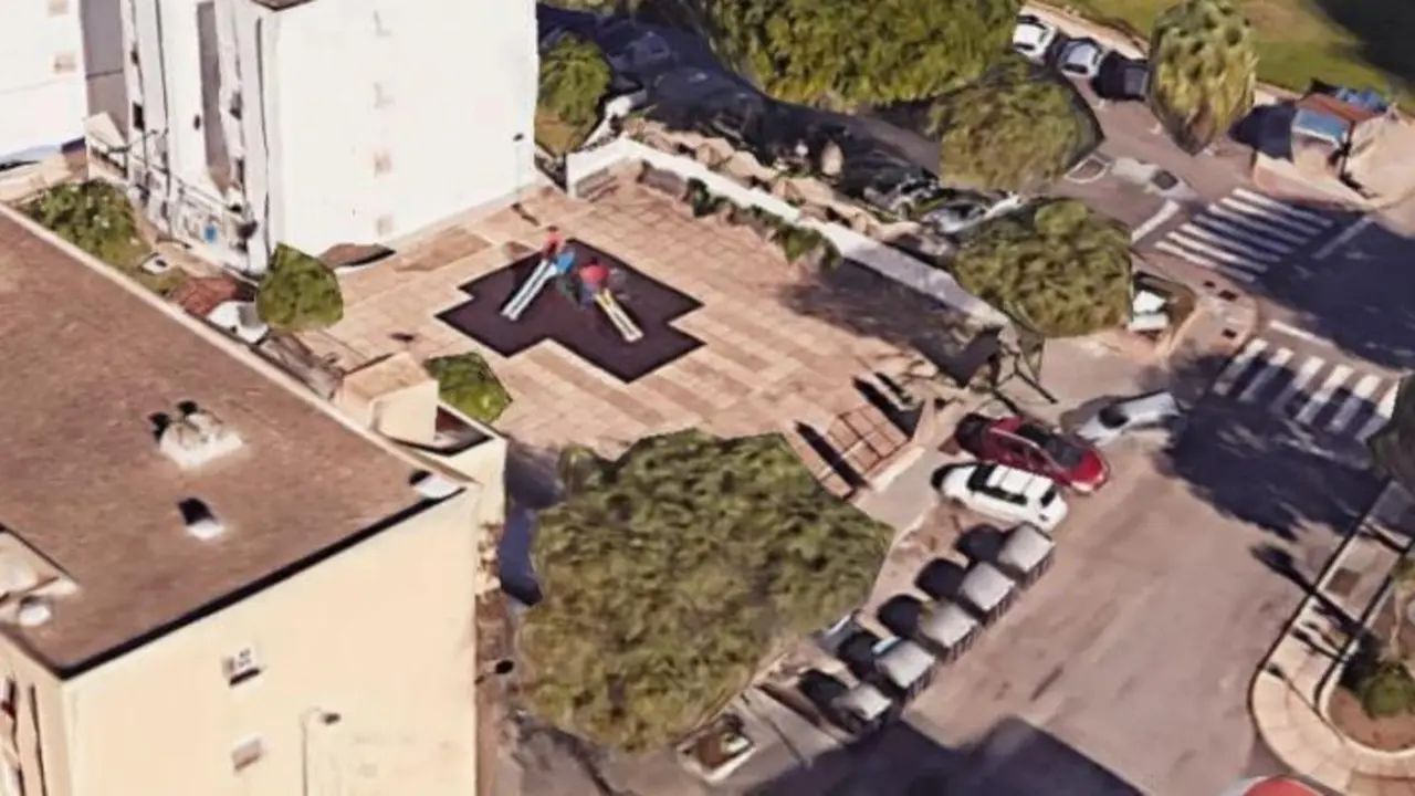 La plaza en la que se actuar&aacute;.  - A.I.